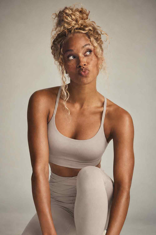 Form Luxe Sports Bra - Stone