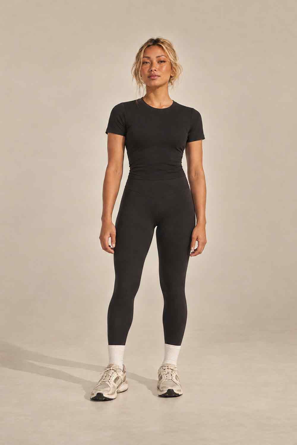 Form Luxe Sports Tee - Black