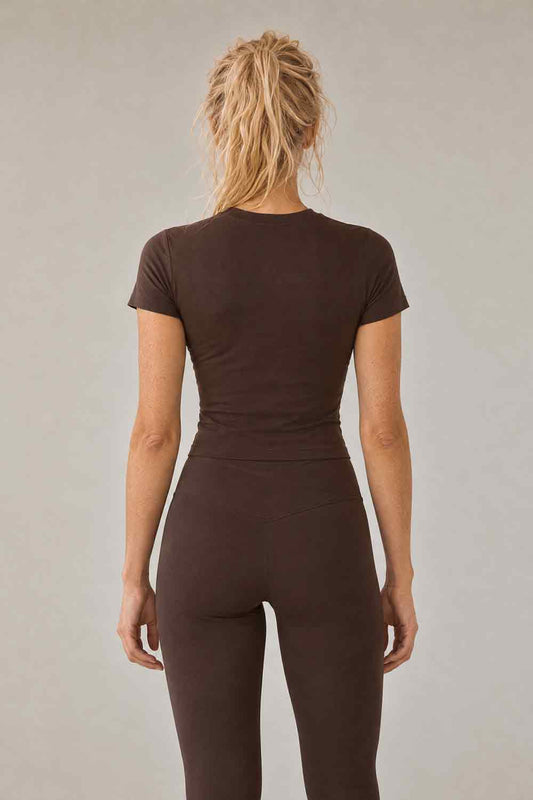 Form Luxe Sports Tee - Chocolate